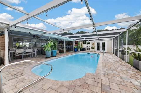 6510 Solitaire Palm Way, Apollo Beach FL - photo 12 of 93