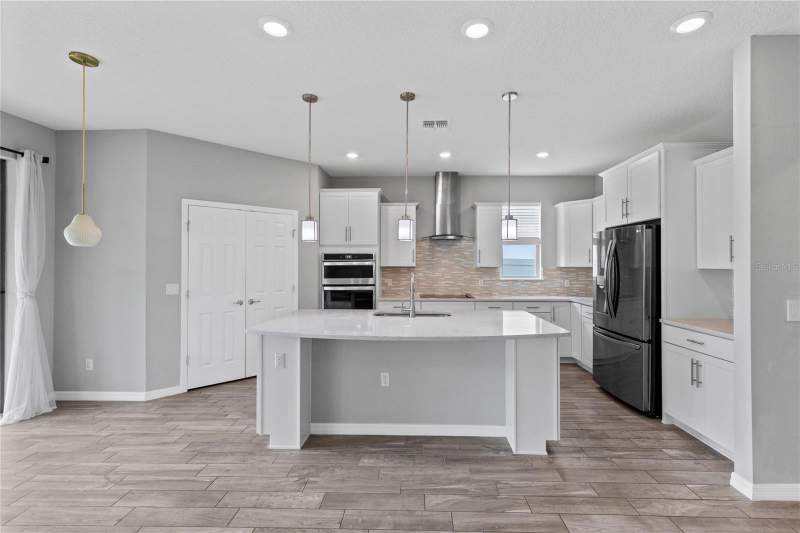 4 bedroom Single Family Residence at 2754 Matera Drive, Split Oak Estates, St Cloud — photo 3