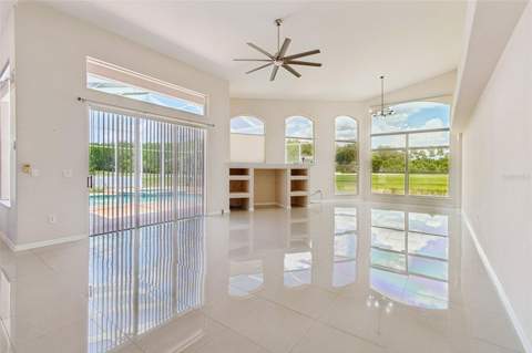 18107 Emerald Bay Street, Tampa FL - photo 16 of 57