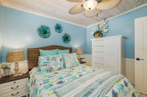 5473 Darlene Street, Weeki Wachee FL - photo 10 of 51