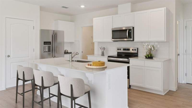 5 bedroom Single Family Residence at 2336 BAY STREET, WYNWOOD, OCOEE — photo 2