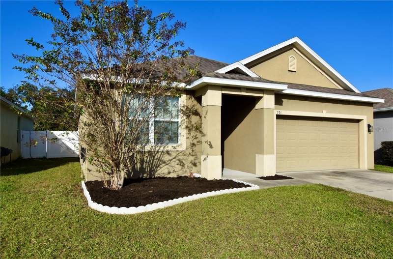 3 bedroom Single Family Residence at 991 Krenson Woods Road, Krenson Woods, Lakeland — photo 2