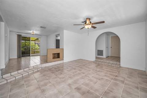 5817 10th Avenue, New Port Richey FL - photo 9 of 45