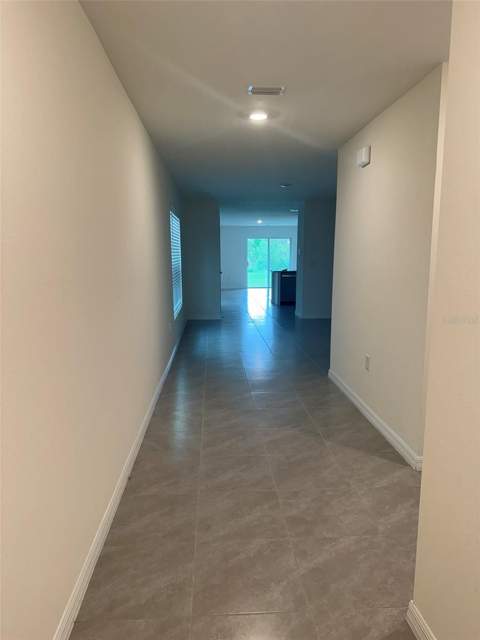 1663 Hazy Sea Drive, Plant City FL - photo 12 of 33