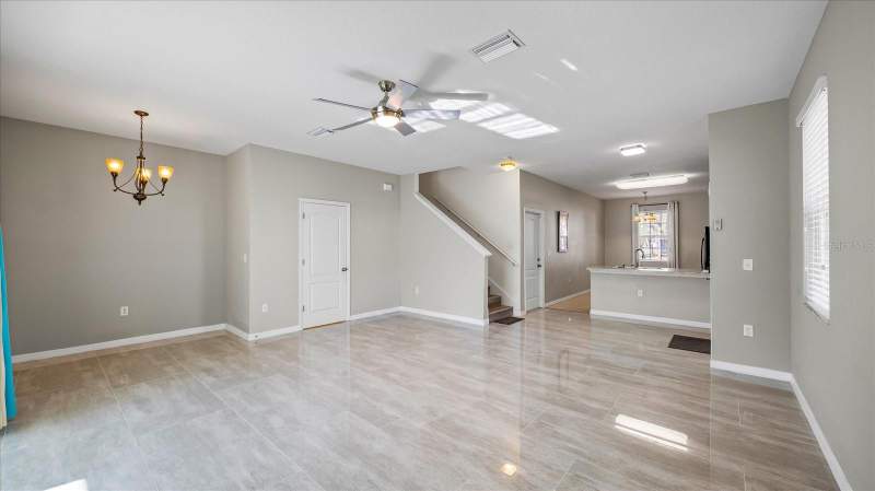 3 bedroom Townhouse at 12843 Buffalo Run Drive, Coppercreek Ph 1, Gibsonton — photo 5