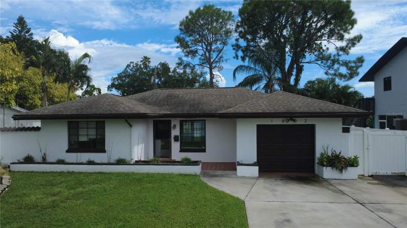 3 bedroom Single Family Residence at 1842 OREGON AVENUE, SHORE ACRES EDGEWATER SEC BLKS 7 8 9 10 11 12 & 16, ST PETERSBURG — photo 1