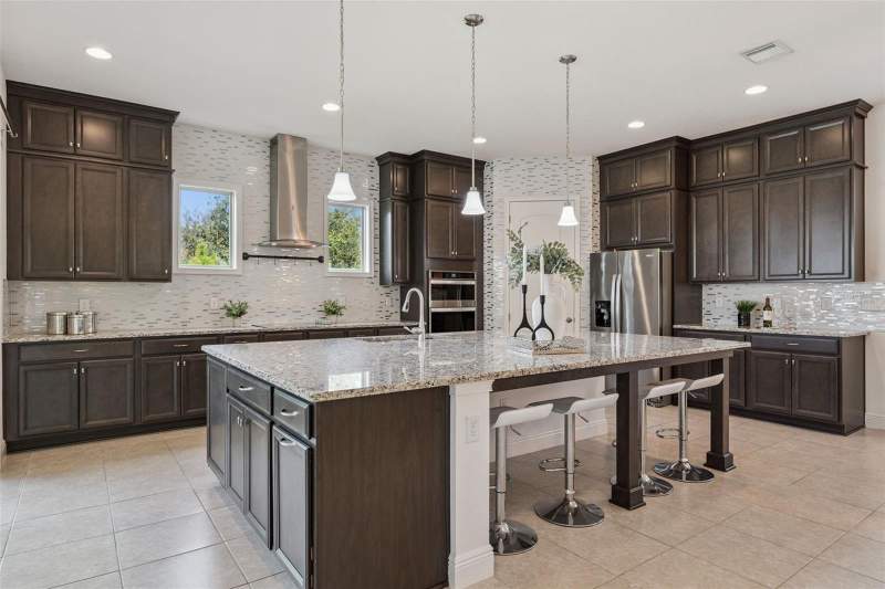 5 bedroom Single Family Residence at 13169 Bromborough Drive, Eagle Crk Village I, Orlando — photo 5