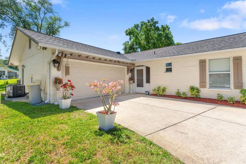 2 bedroom Single Family Residence at 10520 Springwood Drive, San Clemente Village, Port Richey — photo 3