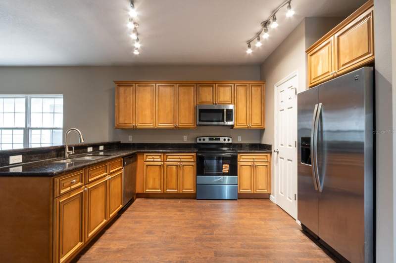 4 bedroom Single Family Residence at 1687 NW 120th Way, South Pointe Ph 1 Unit 5-B, Gainesville — photo 5