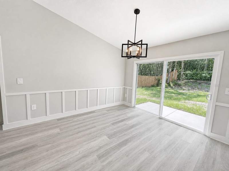 3 bedroom Single Family Residence at 12744 SE 102nd Terrace, Lake Weir Heights, Belleview — photo 2
