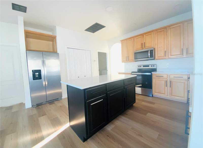 4 bedroom Single Family Residence at 2109 Woodsedge Drive, Cypress Shadows Unit 1, Kissimmee — photo 4