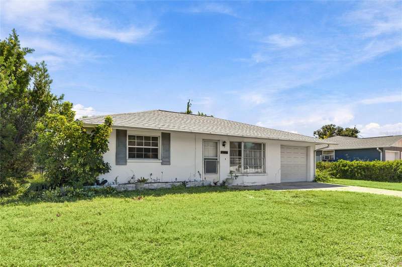 2 bedroom Single Family Residence at 612 Center Road, Venice Gardens, Venice — photo 3