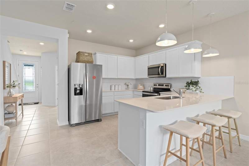 4 bedroom Townhouse at 10502 Evening Star Street, Everbe, Orlando — photo 5