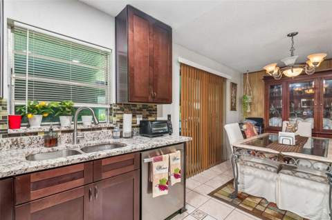 5851 Hutton Drive, Orlando FL - photo 10 of 21