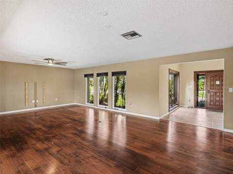 4375 Sedley Lane, Sarasota FL - photo 7 of 50