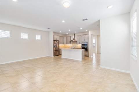 14366 Lanikai Beach Drive, Orlando FL - photo 13 of 61