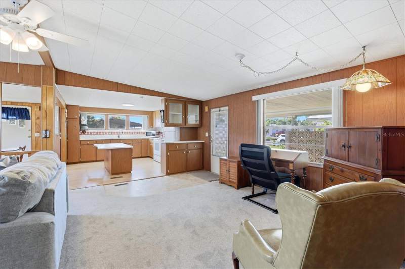 2 bedroom Mobile Home at 1419 41st Avenue, Tidevue/De Soto Community Unit One, Ellenton — photo 4