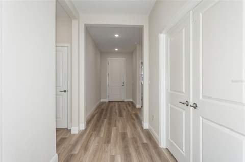 33437 Twilight Sea Place, Dade City FL - photo 18 of 32