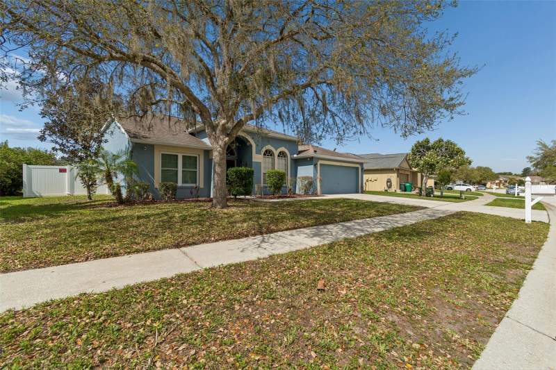 4 bedroom Single Family Residence at 5323 Bold Venture Place, Lexington Oaks Ph 01, Wesley Chapel — photo 3