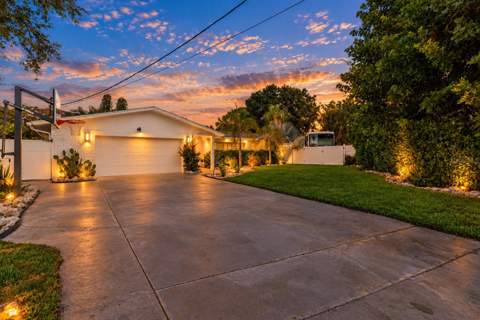 4785 Butterfly Place, St Petersburg FL - photo 10 of 44