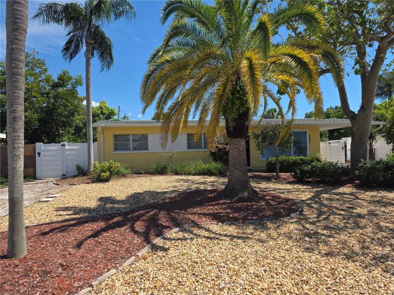3 bedroom Single Family Residence at 6235 Columbia Drive, Bayshore Gardens Sec 9C, Bradenton — photo 3