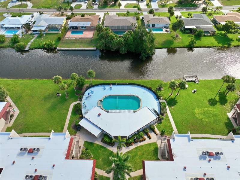 2 bedroom Condominium at 93 Boundary Boulevard #302, Riverhouse, Rotonda West — photo 4
