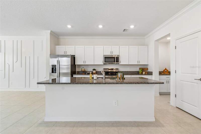3 bedroom Townhouse at 10811 Fowlers Bluff Court, Cross Crk Prcl B, Tampa — photo 3