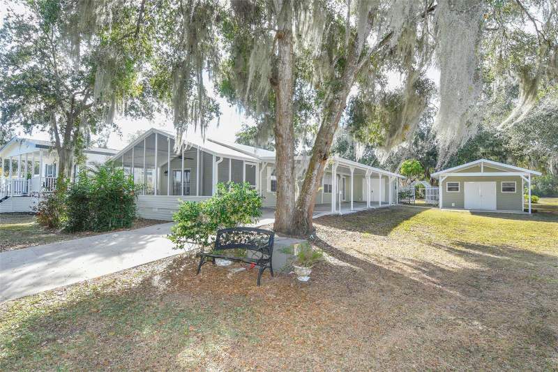 Lake Yale Estates