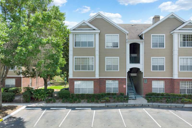 13103 MULBERRY PARK DRIVE #8211 home for sale in Plantation Park