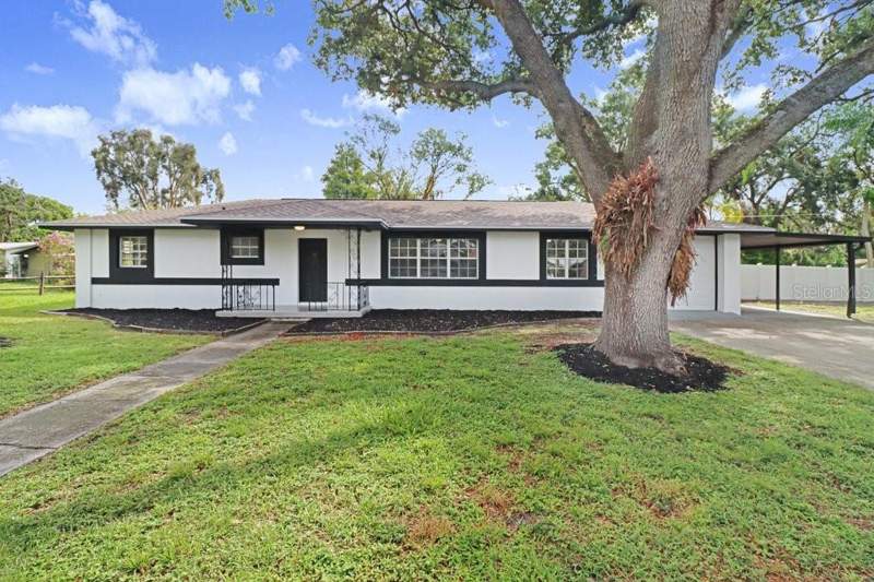 3 bedroom Single Family Residence at 12113 Midlake Drive, Tampas North Side Cntry Cl, Tampa — photo 3