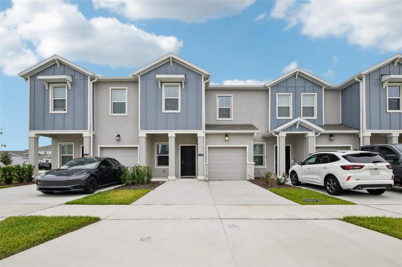3 bedroom Townhouse at 6159 Peaceful Park Way, Wellness Ridge, Clermont — photo 2