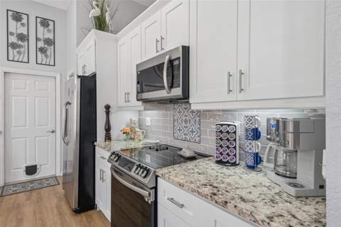 9330 New Orleans Drive, Weeki Wachee FL - photo 12 of 42