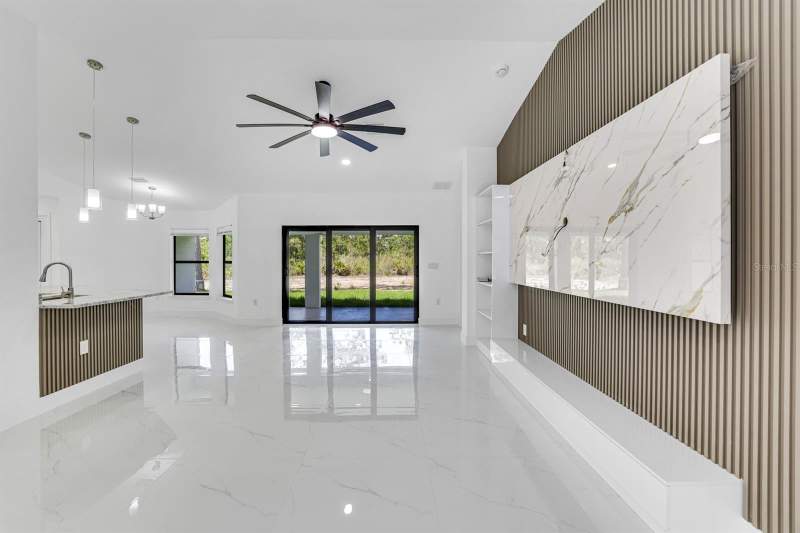 4 bedroom Single Family Residence at 3201 35th Street, Lehigh Acres, Lehigh Acres — photo 2