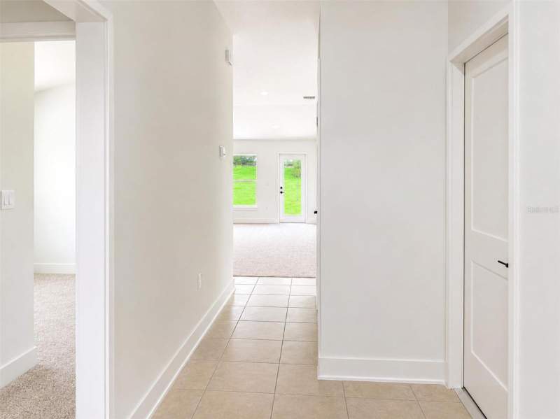 4 bedroom Single Family Residence at 247 Verny Grove Lane, Arbor Park, Leesburg — photo 2