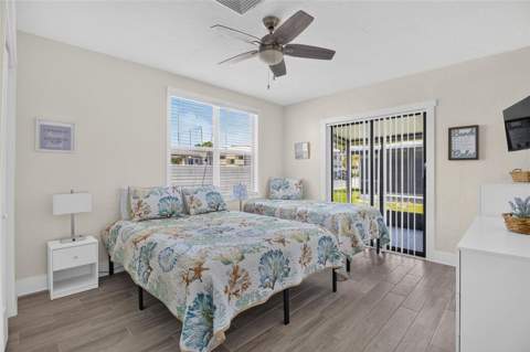 908 Villas Drive #10, Venice FL - photo 9 of 44