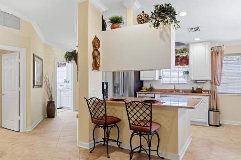 7621 Quinto Drive, Sarasota FL - photo 21 of 84