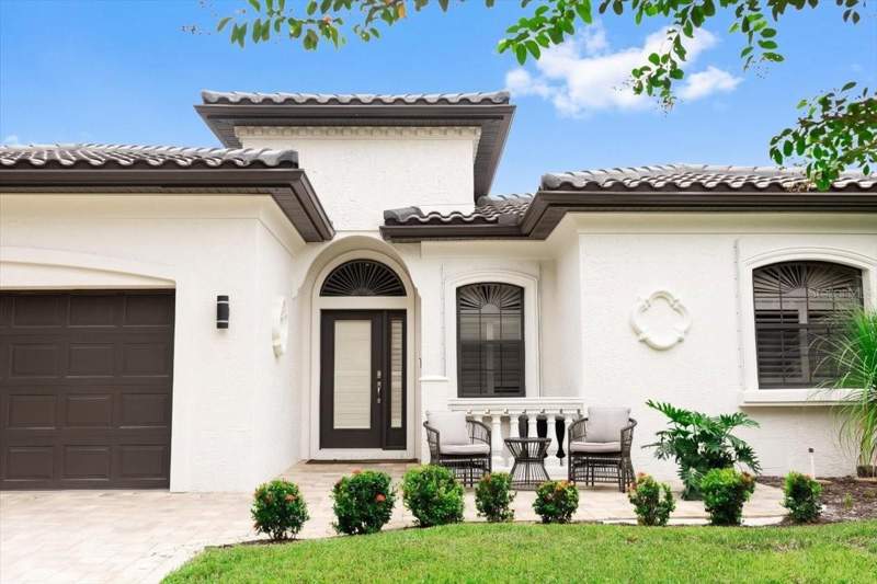 2 bedroom Single Family Residence at 126 Rio Terra, Bellagio On Venice Island, Venice — photo 3