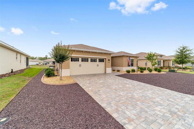 3 bedroom Single Family Residence at 10344 SW 98th Place Road, On Top Of The World, Ocala — photo 2
