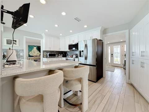 6351 3rd Palm Point, St Pete Beach FL - photo 17 of 93