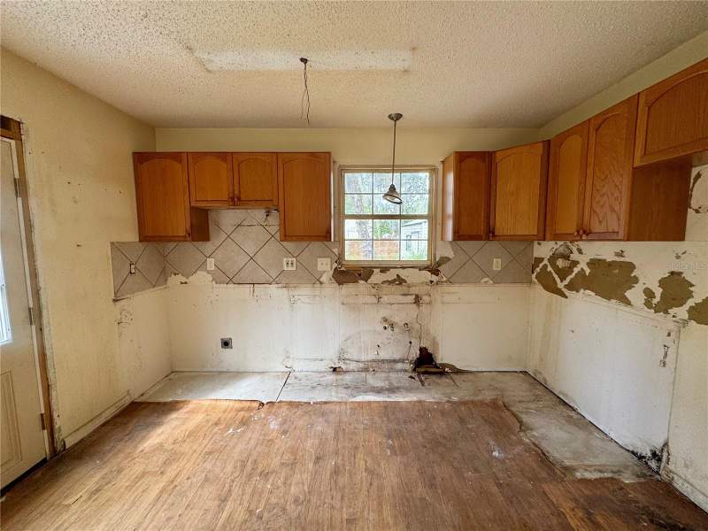 2 bedroom Single Family Residence at 9319 E Redwood Place, Hickory Hill Retreats Unit 05, Inverness — photo 3