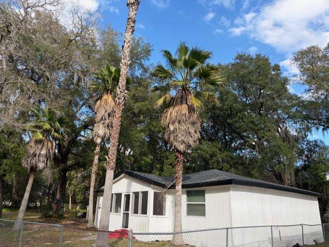 2 bedroom Single Family Residence at 6419 SE 215th Street, Hawthorne, Hawthorne — photo 3