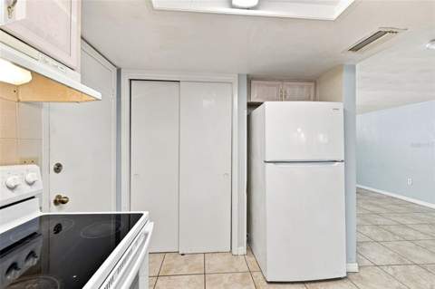 3431 Overland Drive, Holiday FL - photo 12 of 30