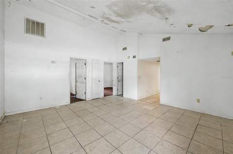 8605 N 12th Street, Tampa FL - photo 13 of 25