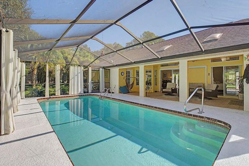 3 bedroom Single Family Residence at 8960 SW 190th Circle, Rainbow Springs Country Club, Dunnellon — photo 2