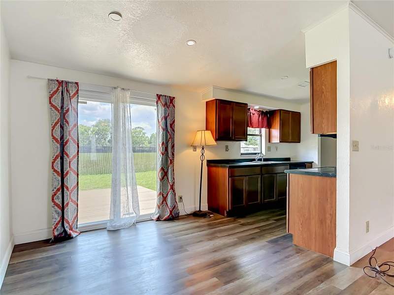 3 bedroom Manufactured Home at 943 MONROE HARBOR PLACE, SANFORD PLACE, SANFORD — photo 4