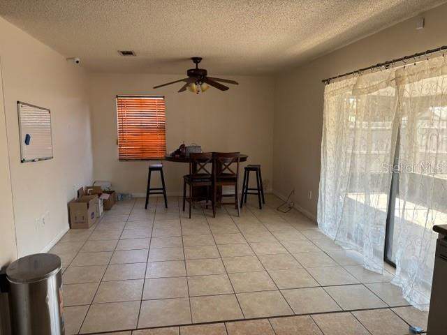 4 bedroom Single Family Residence at 5920 Norvale Court, Regency Park, Orlando — photo 4