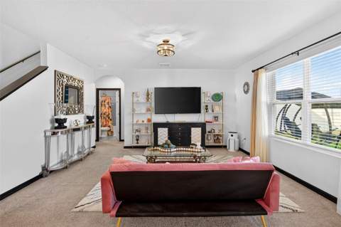 7043 Silverado Ranch Boulevard, Zephyrhills FL - photo 10 of 39