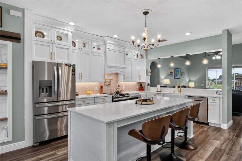 4 bedroom Single Family Residence at 3719 W Wheeler Road, Wheeler Road Estates, Lakeland — photo 5