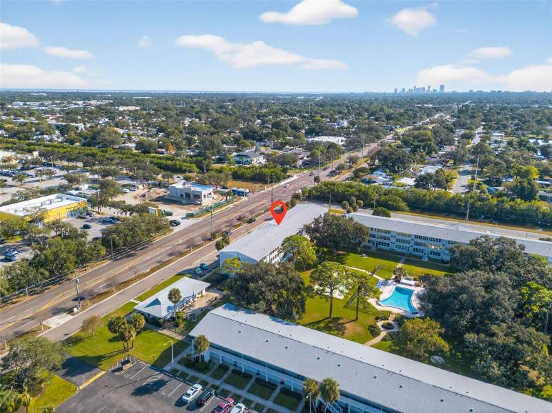 Winston Gateway Assoc Inc Condo