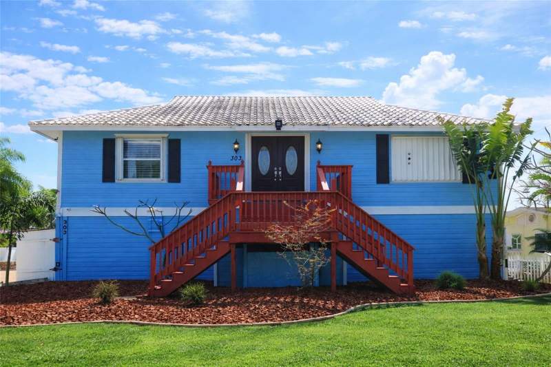 2 bedroom Single Family Residence at 303 Lagoon Drive, Ozona Shores 3rd Add, Palm Harbor — photo 2